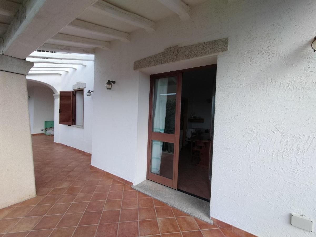 Pittulongu, trilocale vista mare Villa Olbia Exterior foto