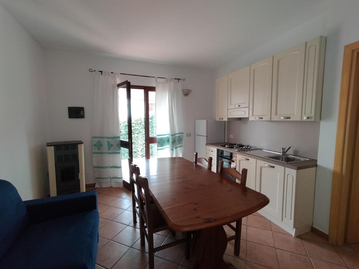 Pittulongu, trilocale vista mare Villa Olbia Exterior foto